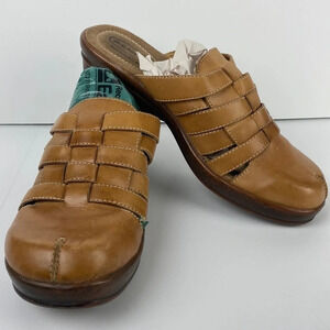Dr Schols Brenna beige tan crochet woven platform heel slip on clog mules size 9